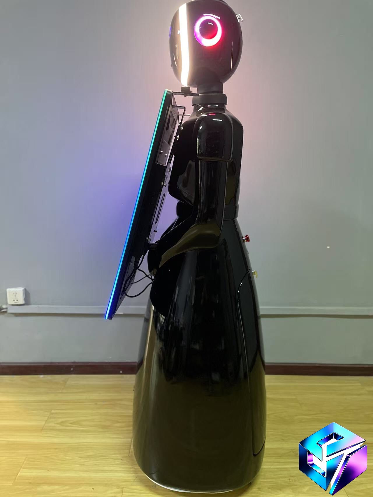 Humanoid Photo Booth Robot 360 - đánh giá và giá Photo Booth Machine