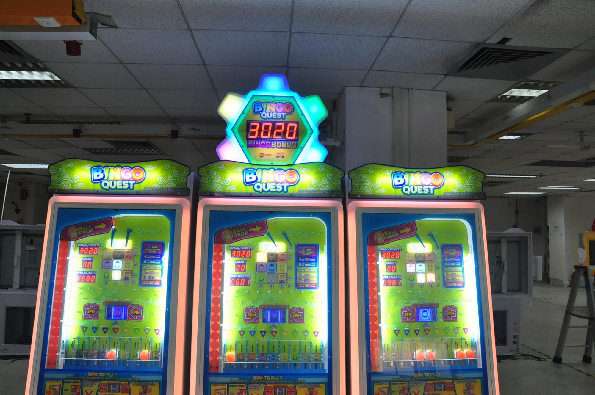 Indoor Coin Operated Arcade Bi - đánh giá và giá Arcade Quest